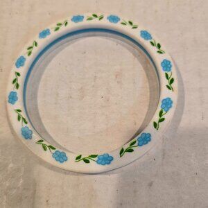 Bangle Bracelet 1960s Plastic Blue Forget-Me-Nots Plastic Vintage White